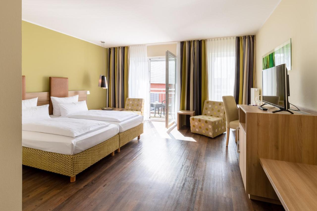 Hotel Am Schlosspark Garni هوسوم المظهر الخارجي الصورة